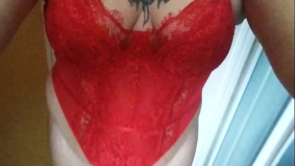 Ma petitte tenue du jours...Tu aimes ?n'hesites pas a partager