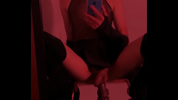 Goth femboy fucks his asspussy with big objects