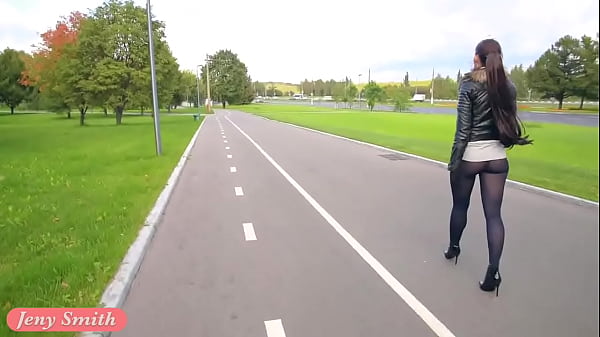 Jeny Smith black pantyhose to be leggings