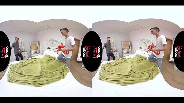 VIRTUAL TABOO - Big Snakes On Blondie!