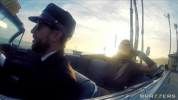 All American MILF Kelly Madison gets oiled up and fucked  