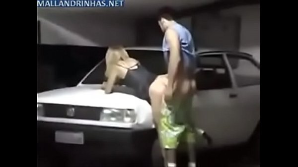 Sexo no Estacionamento