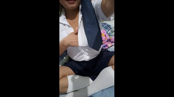 STEPMOTHER FULFILLS MY DIRTY FANTASY!! SHE DRESSED LIKE A STUDENT, PUT ON A SKIRT AND INVITED ME TO HAVE SEX WHILE THE HUSBAND WAS WORKING. THIS SLUT GETS VERY INTENSE WHEN SHE HAS THE PENIS INSIDE HER VAGINA. REAL HOMEMADE PORN  