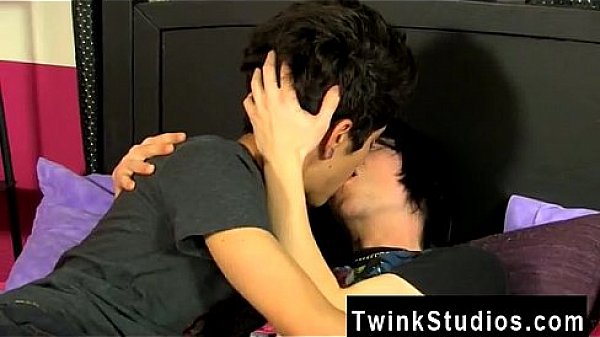 Amazing gay scene Tyler Bolt and Jason Alcok are in prison together.