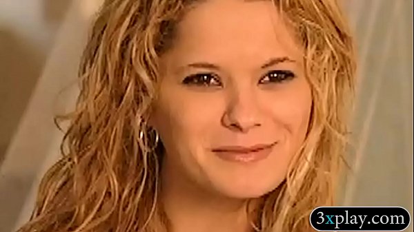 Group of girls and guys having oral sex that they enjoy