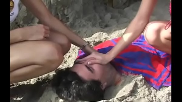 Beauties sit all over guy's face