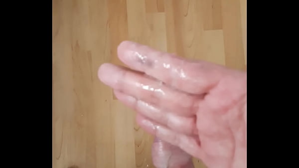 paja. quien se anima a una paja conmigo yo muy caliente 