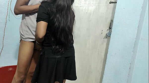 Cute teen maid big ass fucked by owner with hindi audio