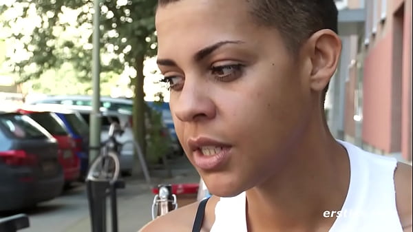 Ersties: Amateur Girl Masturbates On Her Deck