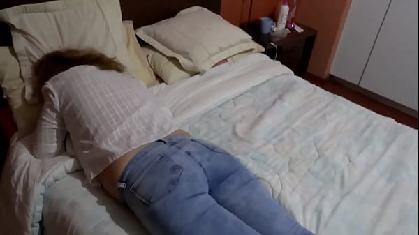 I pull up my jeans twice so my stepson can cum in my ass and fill me with semen