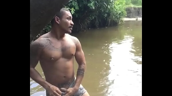 S&oacute; um esquenta no rio