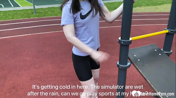 Brunette with big booty likes to fuck hard