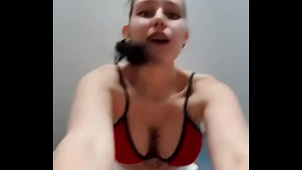 One guy told me to start the ass you need to jump. Look, am I jumping right? Or am I doing something wrong?  