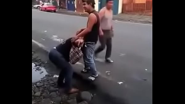 A8EBF15A-96C5-4F28-9C9A-3486D2582CB6.MOV