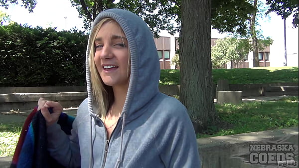 sorority girl jilling herself off in public