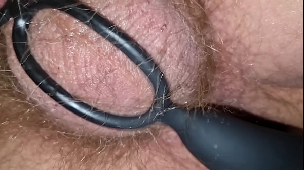 ANALE RAGAZZO ETERO | PROVA PER LA PRIMA VOLTA IL MASSAGGIATORE PROSTATICO NEL CULO E IL CAZZO GLI DIVENTA ENORME - SBORRANDO FORTISSIMO E INDOSSANDO SLIP SEXY