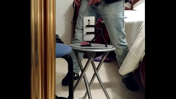 jerck  of  in  toilett  banho 