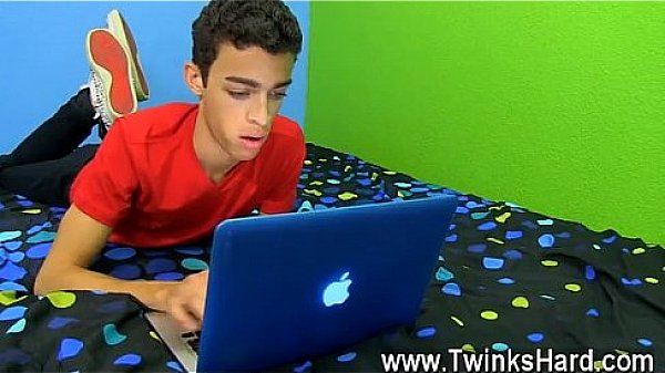 Twinks XXX Dustin Cooper wants to give older fellows a try and he 