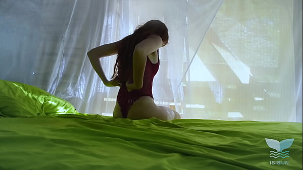 I met a stranger and invited him to my hotel room so he could fuck me. 