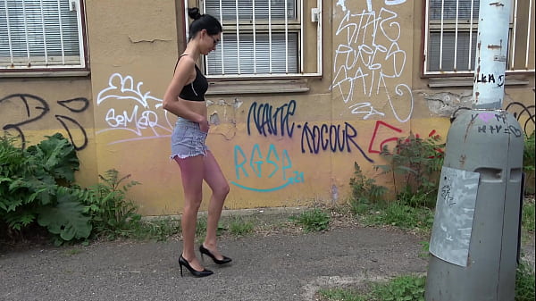 NEW SERIES! THE HOLE - MIA BROWN - creampie, hole stretching, deepthroat pissing slut!