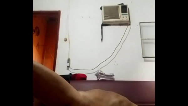 GUGU EM UM ESXITANTE EXERC&Iacute;O 