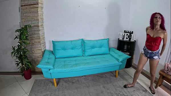 Por tr&aacute;s das c&acirc;meras com Tiffany Carioca