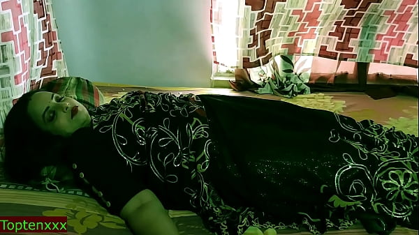 Having sex with super hot Bhabhi but i cum up very early! She is really amazing! new bhabhi sex video  