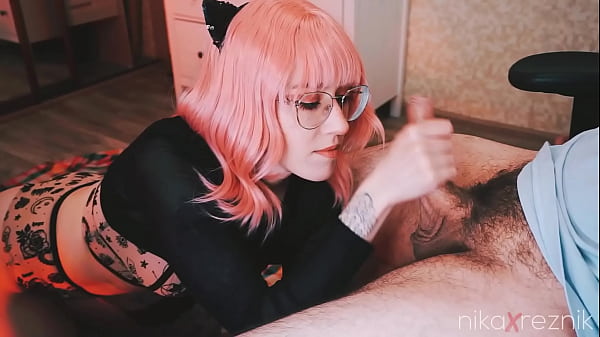 Dick sucking in glasses  