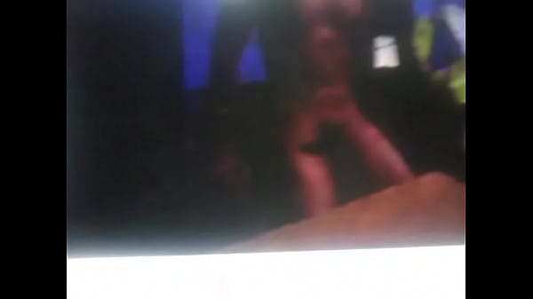 ARRECHO MOSTRANDO SUS MINIATURAS POR WEB CAM 