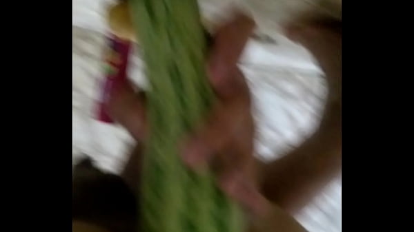 Usei legumes para me satisfazer  