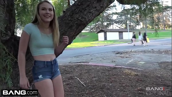 Alyssa Cole Flashing tits in the park