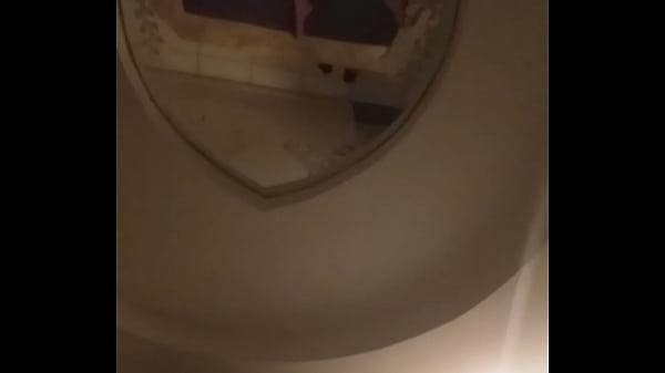 Ativo se divertindo com meu pau 