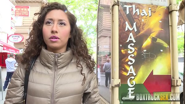 Melody Petite&rsquo;s fucking in a loose truck