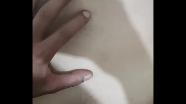 Meu amigo me fudendo  