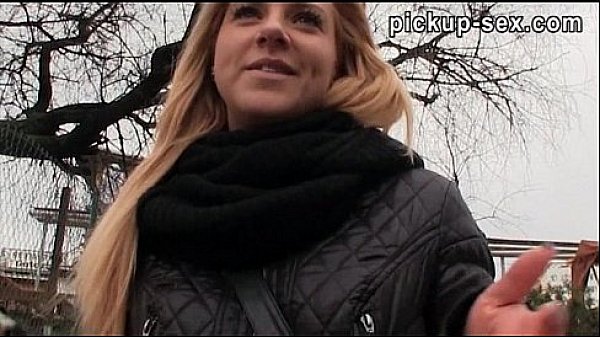 Amateur Cherie ripped in doggy by stranger dude for money  