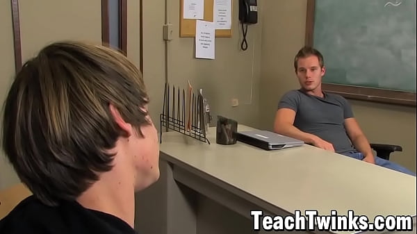 Student sucks teachers dick for grades