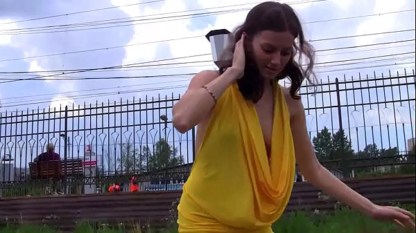 [CutiesFlashing] Bella