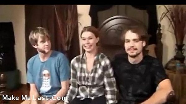 Girl in pig tails needs money