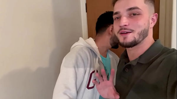 MARCOS GOIANO FODENDO COM O DOTAD&Atilde;O ERICK DIAZ 