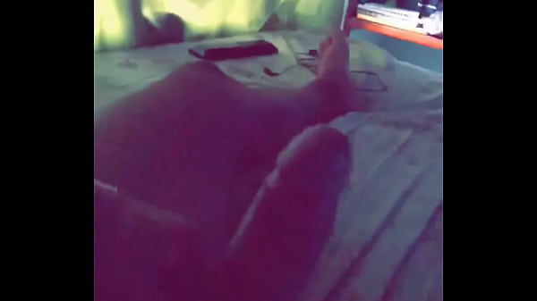 Masturb&aacute;ndome bien rico cuando estoy excitado, necesito alguien para follar duro todos los d&iacute;as