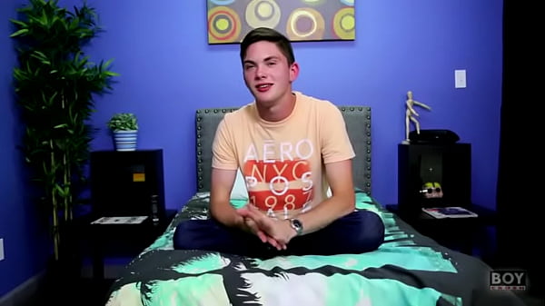 Rubbing Session With A Horny Twink  