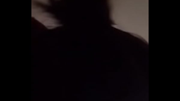 8D655530-A991-4CBE-A2E3-7AC6B2007272.MOV 