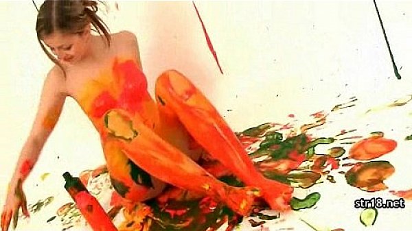 Teen slut enjoys hardcore dp! 