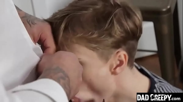 Super Intense Orgasm With My Stepdaddy 