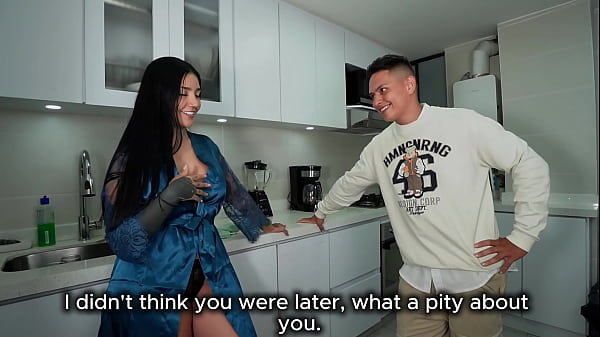 My brother-in-law comes home, seduces me and leaves my ass full of cum - LA ROLA