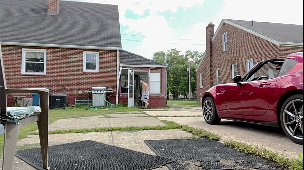 NO ONE KNOWS HOW KINKY I AM  