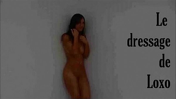 H&eacute;l&egrave;ne Calbo dresse sa copine Loxo