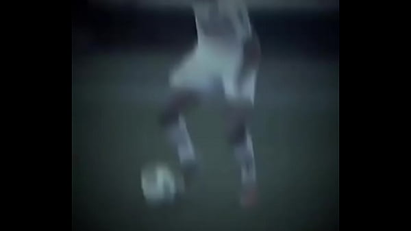 Neymar quebrando tudo