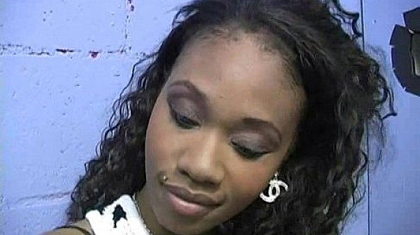 Cute Amateur Black Girl Sucks off Big White Dong 34