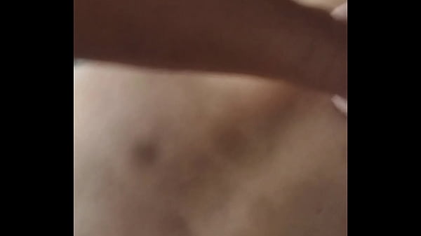 Ecuatoriana peque&ntilde;a acepta sexo por dinero en lima